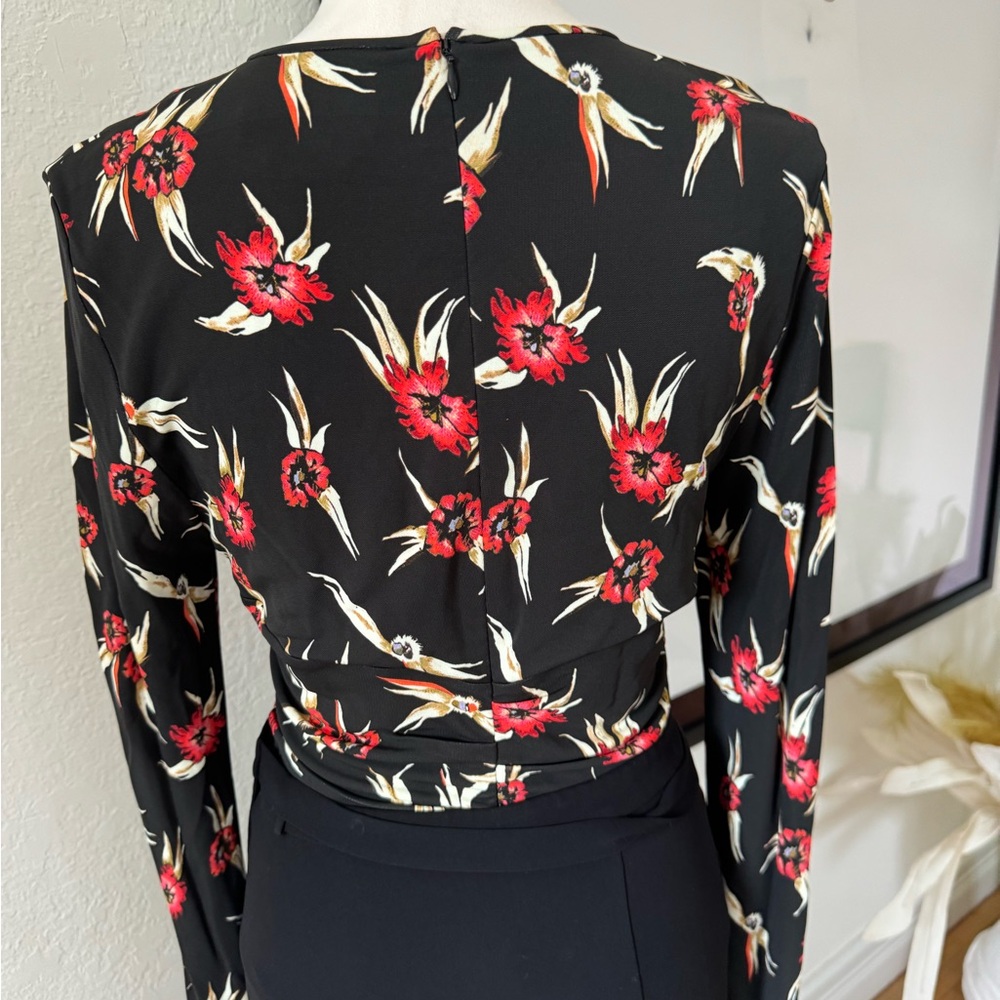 Isabel Marant Black Blouse with Red and Cream Floral Design - Picture 5 of 10